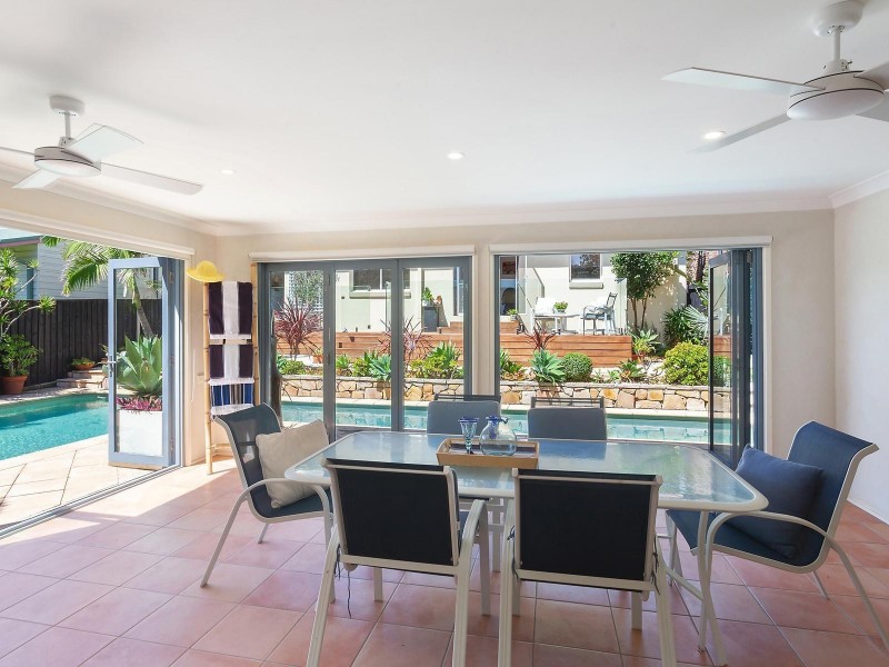 8 Del Rio Drive, Copacabana NSW 2251