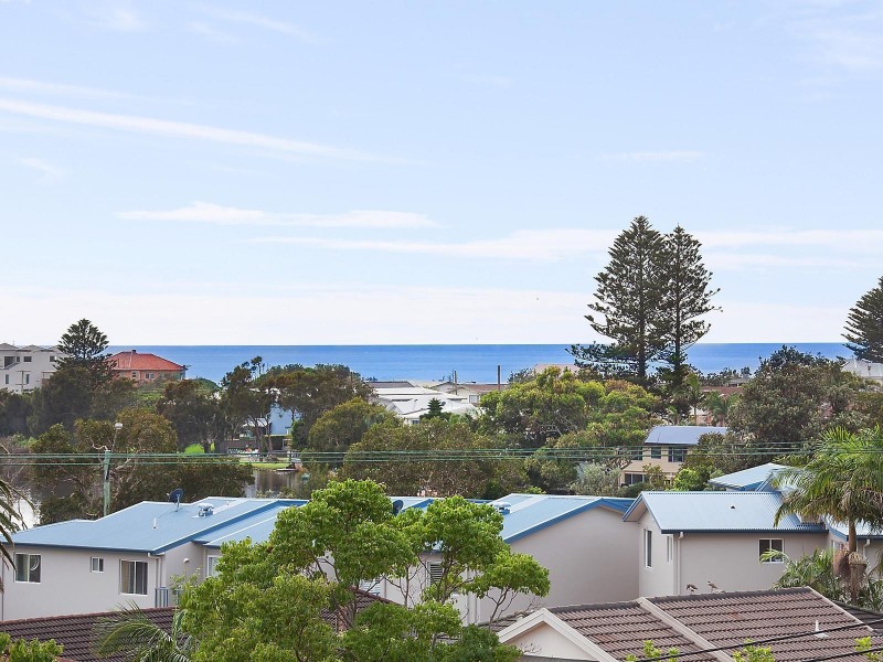 2/30 Havenview Road, Terrigal NSW 2260
