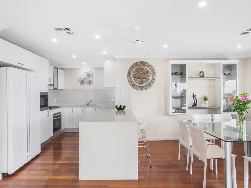 2/30 Havenview Road, Terrigal NSW 2260