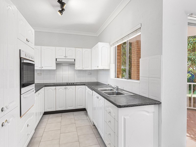 1/2 Bluewave Crescent, Forresters Beach NSW 2260