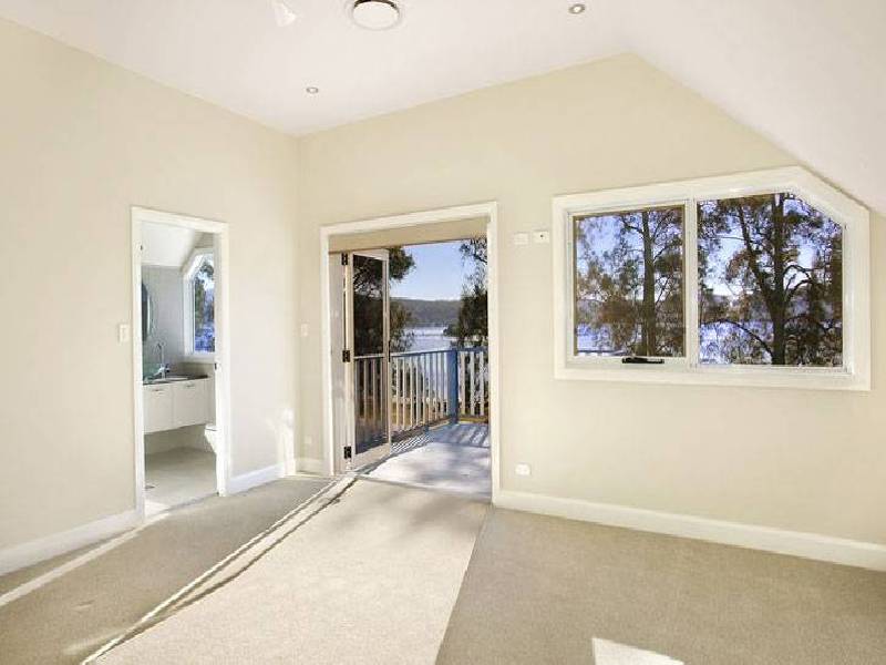 54  Kincumber Crescent, Davistown NSW 2251