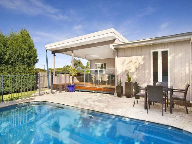 1 Seaview Avenue, Wamberal NSW 2260