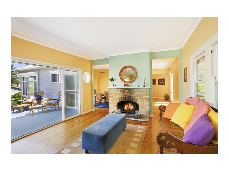 1 Tarun Road, North Avoca NSW 2260