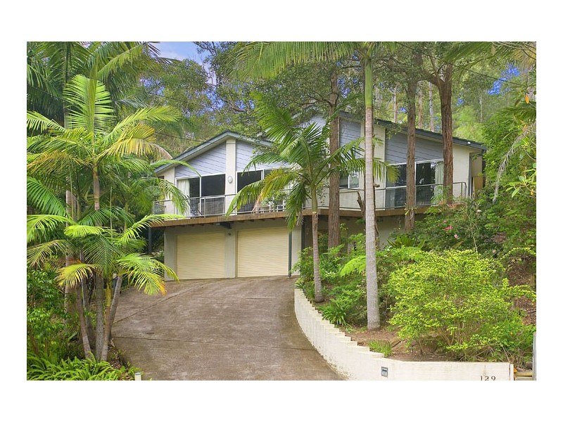 129 Lakeshore Drive, North Avoca NSW 2260