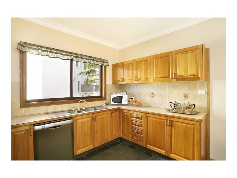 54 Forresters Beach Road, Forresters Beach NSW 2260