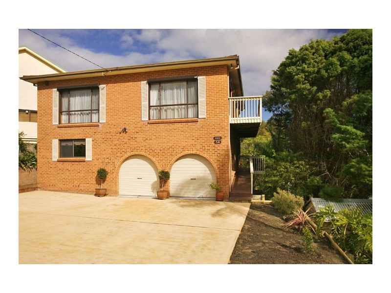 54 Forresters Beach Road, Forresters Beach NSW 2260