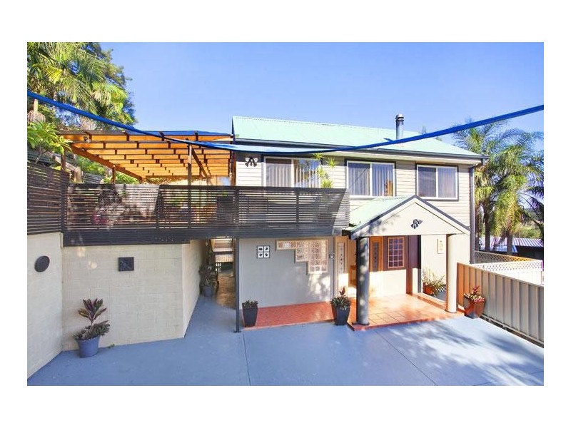 2A Arthur Place, Forresters Beach NSW 2260