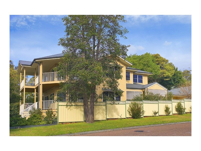 1 Norahview Street, Bateau Bay NSW 2261