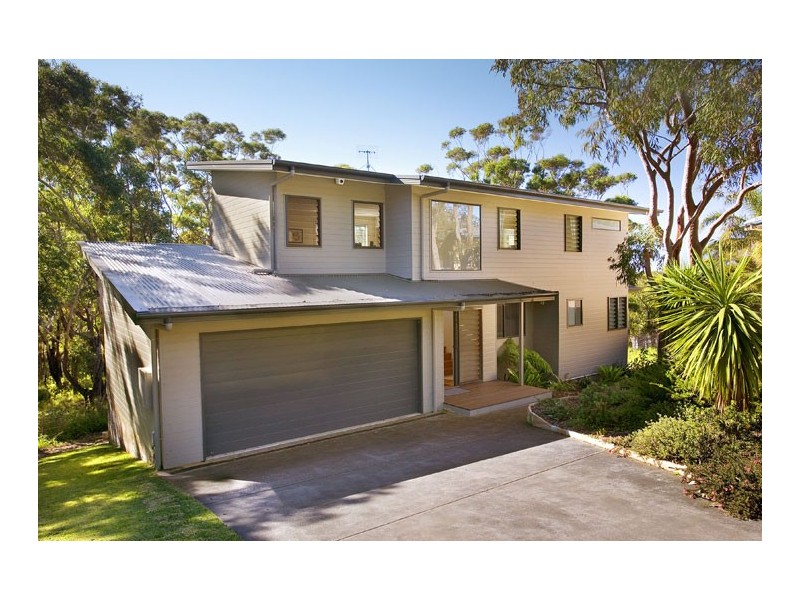25 Beachview Esplanade, Macmasters Beach NSW 2251