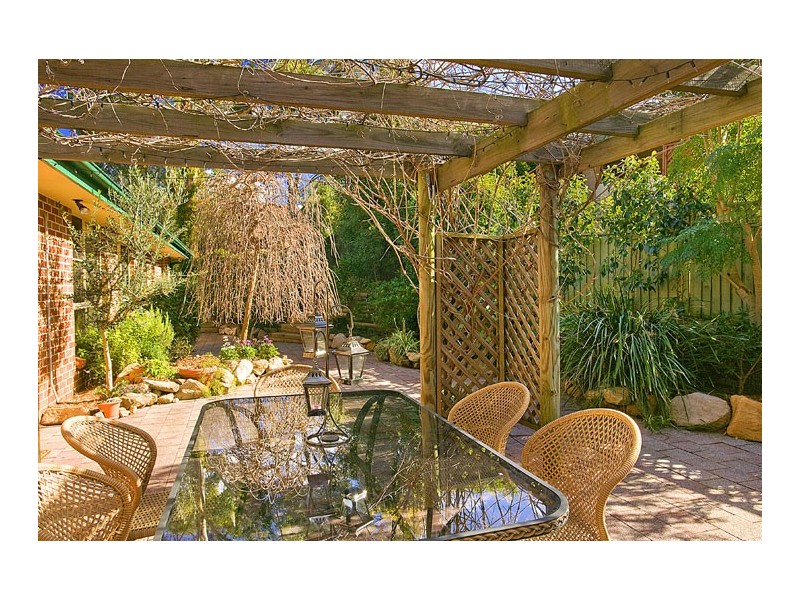 16 Paramount Place, Glenning Valley NSW 2261