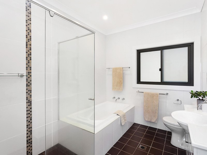 4 Fitzgibbon Close, Avoca Beach NSW 2251