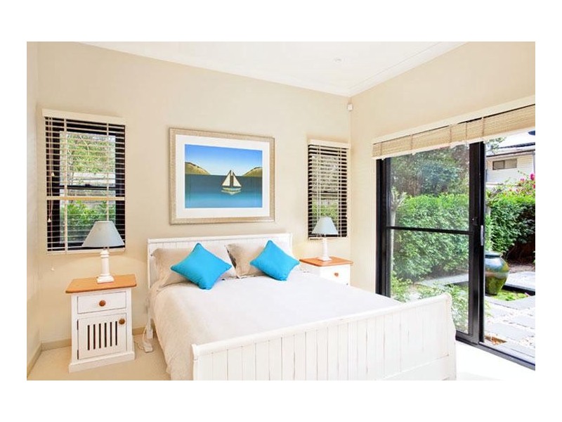 38 Ocean Street, North Avoca NSW 2260