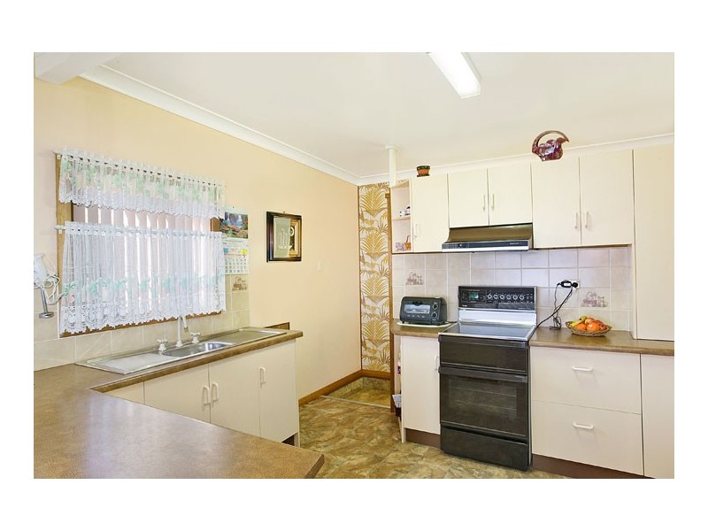 21 Kullaroo Road, Summerland Point NSW 2259