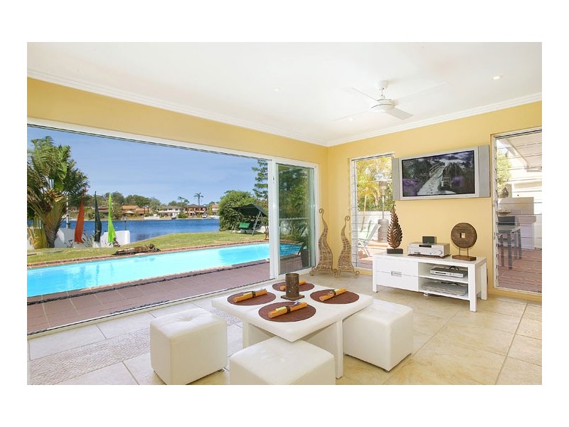 4 Mainsail Avenue, St Huberts Island NSW 2257
