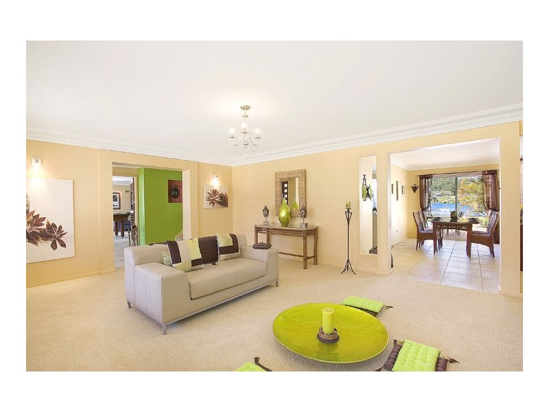 4 Mainsail Avenue, St Huberts Island NSW 2257