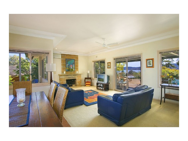 5 Lexington Parade, Green Point NSW 2251