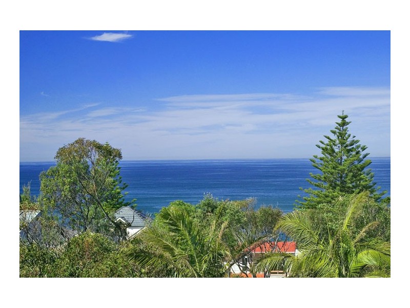 19 Henrys Road, Forresters Beach NSW 2260