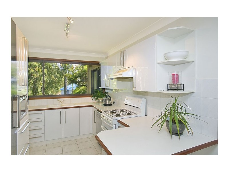 40 Boos Road, Forresters Beach NSW 2260