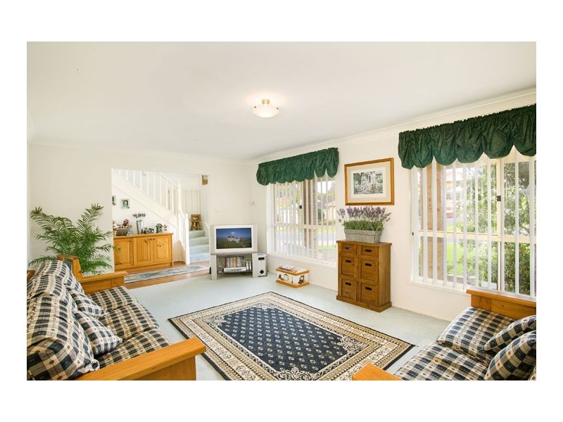 1  Tees Close, Erina NSW 2250