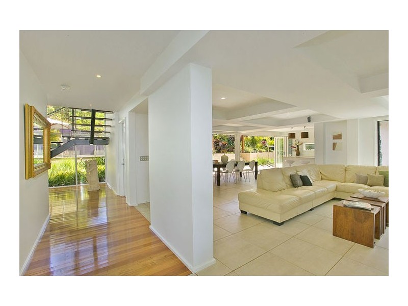 13 Kurow Close, Wamberal NSW 2260