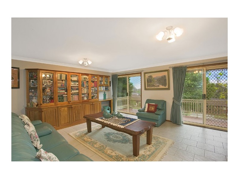 74 Rickard Street, Bateau Bay NSW 2261