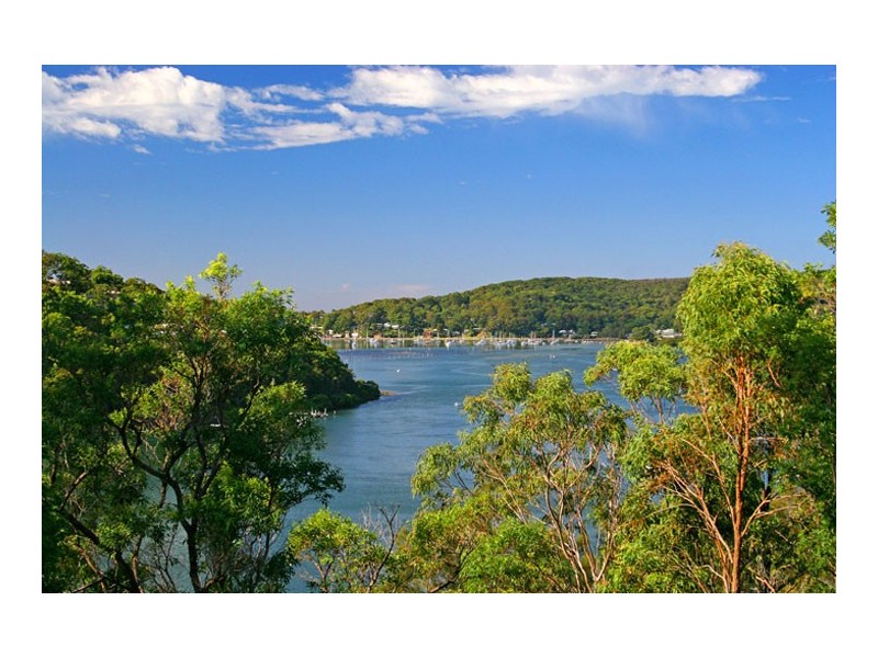 83 Daley Avenue, Daleys Point NSW 2257