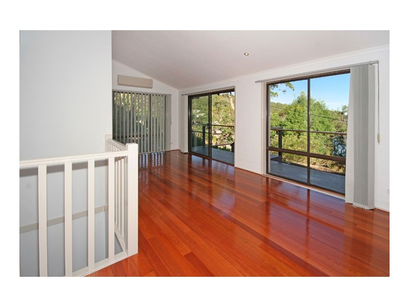 83 Daley Avenue, Daleys Point NSW 2257