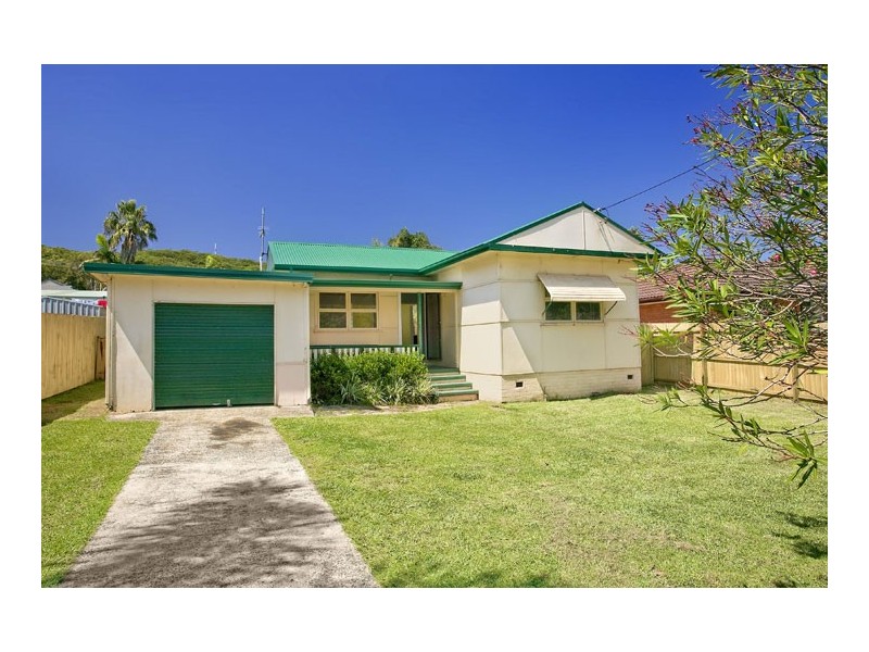 1018 The Entrance Road, Forresters Beach NSW 2260