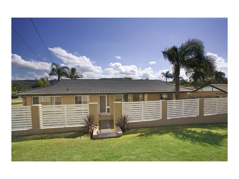 22 Lewis Crescent, Forresters Beach NSW 2260