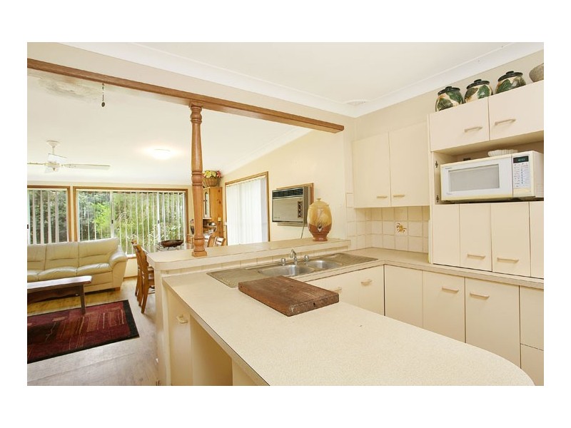 36 Dillon Road, Wamberal NSW 2260