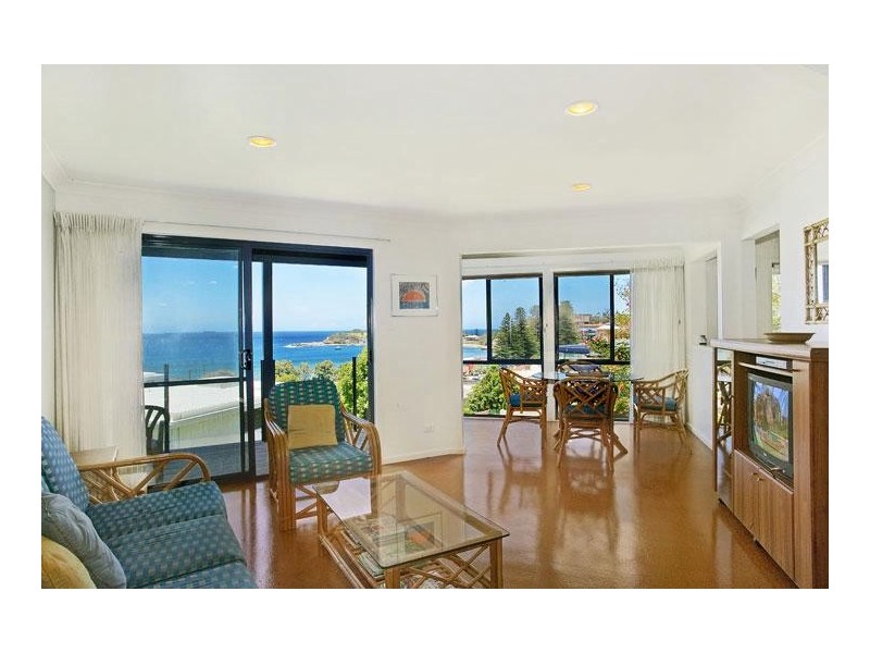 10 Barnhill Road, Terrigal NSW 2260
