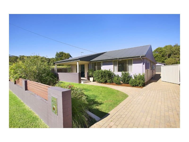 21 Elewa Avenue, Bateau Bay NSW 2261