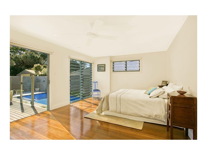 69 Bateau Bay Road, Bateau Bay NSW 2261