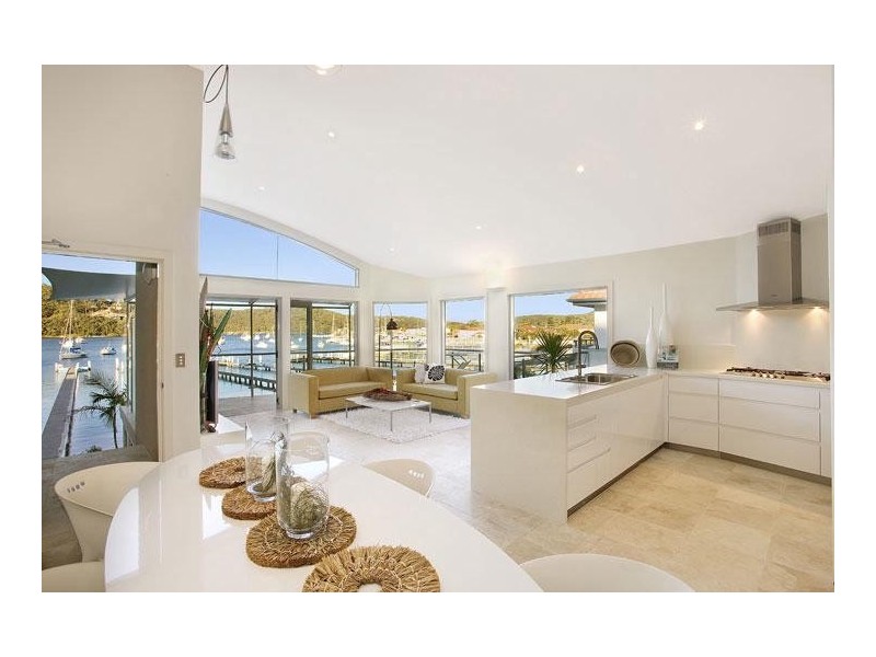 6/30 Booker Bay Road, Booker Bay NSW 2257