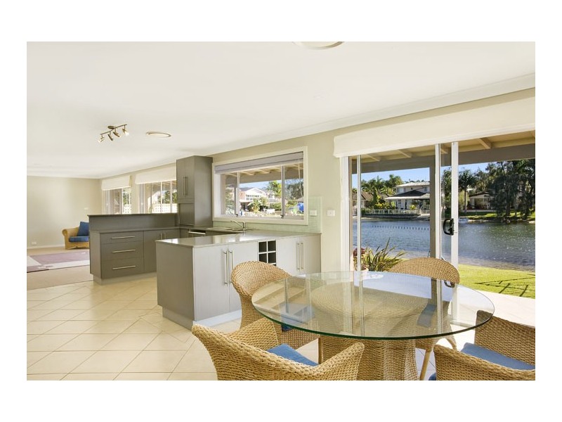 10 Salacia Close, St Huberts Island NSW 2257
