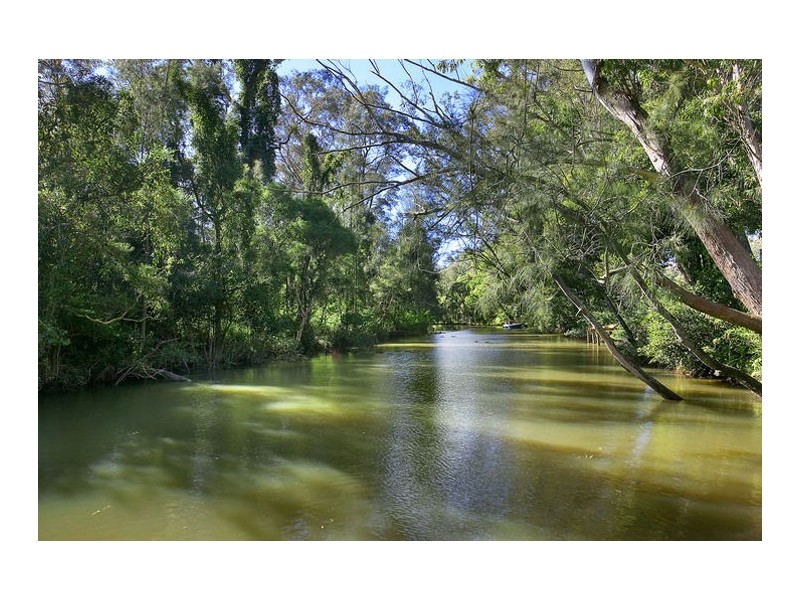 37A Barralong Road, Erina NSW 2250