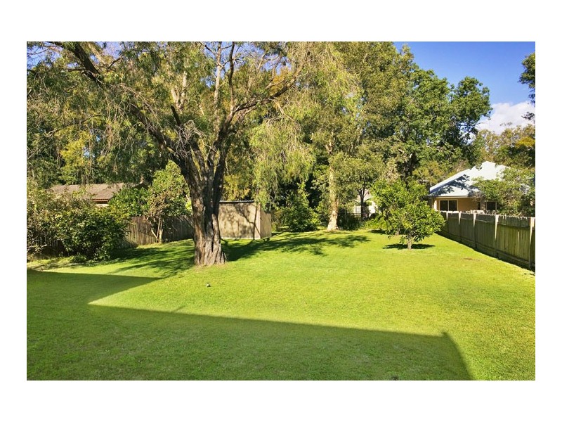 15 Emerald Avenue, Pearl Beach NSW 2256