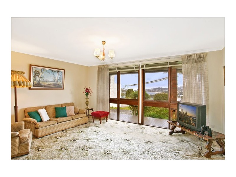 37 McGee Avenue, Wamberal NSW 2260