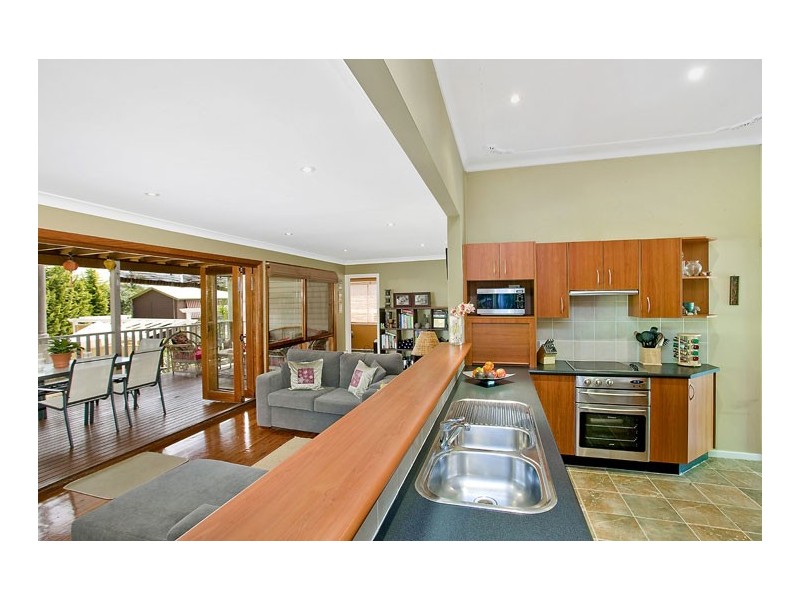 2A Melbourne Street, East Gosford NSW 2250