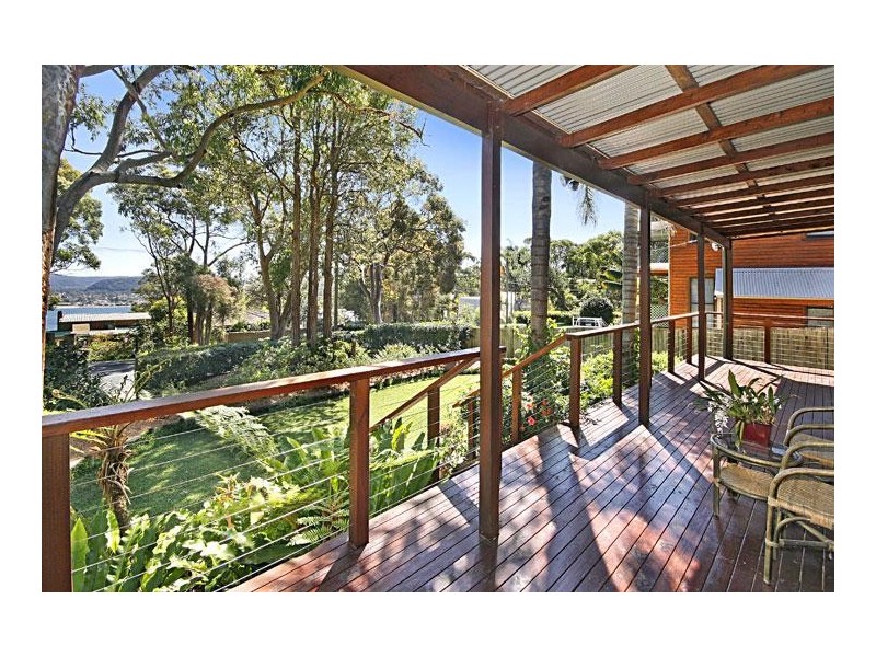 7 Wards Hill Road, Killcare Heights NSW 2257