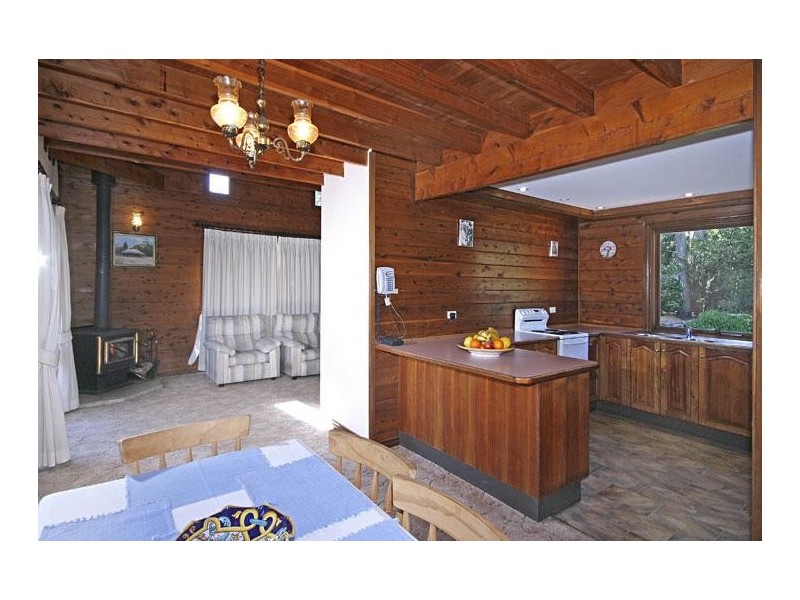 7 Wards Hill Road, Killcare Heights NSW 2257