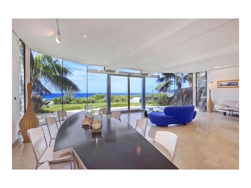 32 North Avoca Parade, North Avoca NSW 2260