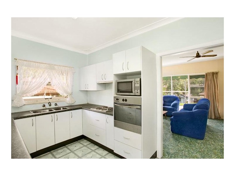 7 Kingfisher Place, Tumbi Umbi NSW 2261