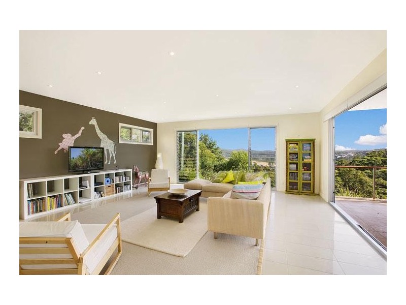 18 Vista Avenue, Copacabana NSW 2251