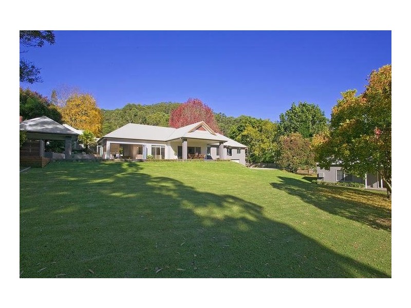 245 Oak Road, Matcham NSW 2250