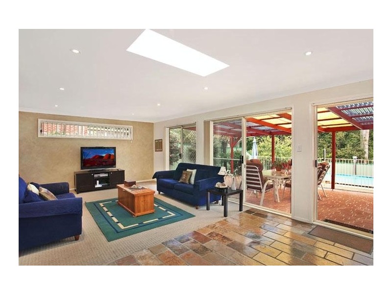 15 Judy Anne Close, Green Point NSW 2251