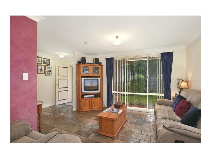 15 Judy Anne Close, Green Point NSW 2251