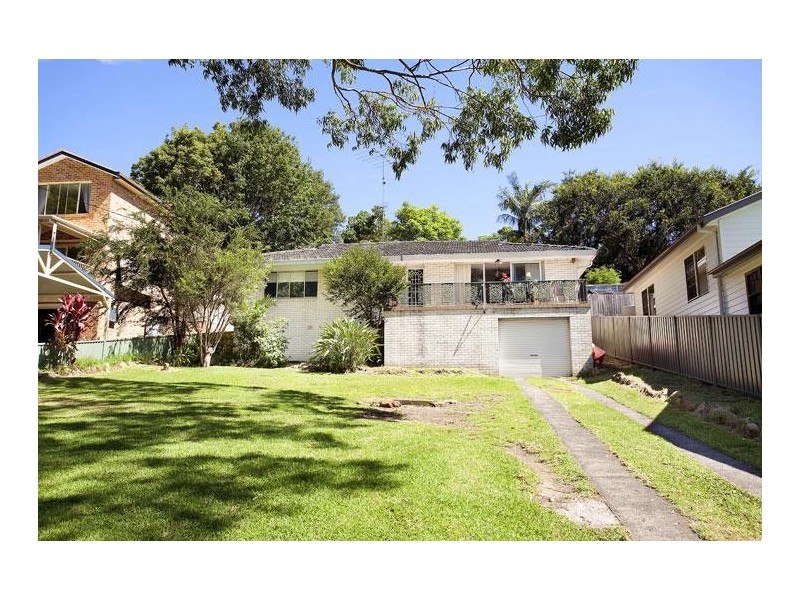 18 Hilltop Road, Wamberal NSW 2260