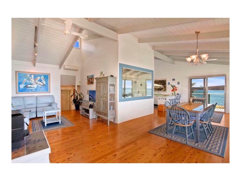 21 Green Point Road, Pearl Beach NSW 2256