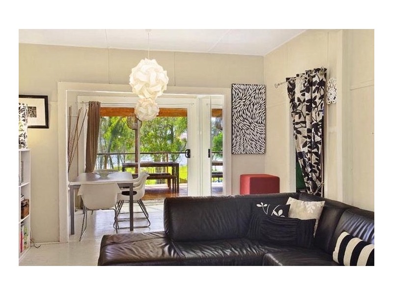 8 Ogilvie Street, Terrigal NSW 2260